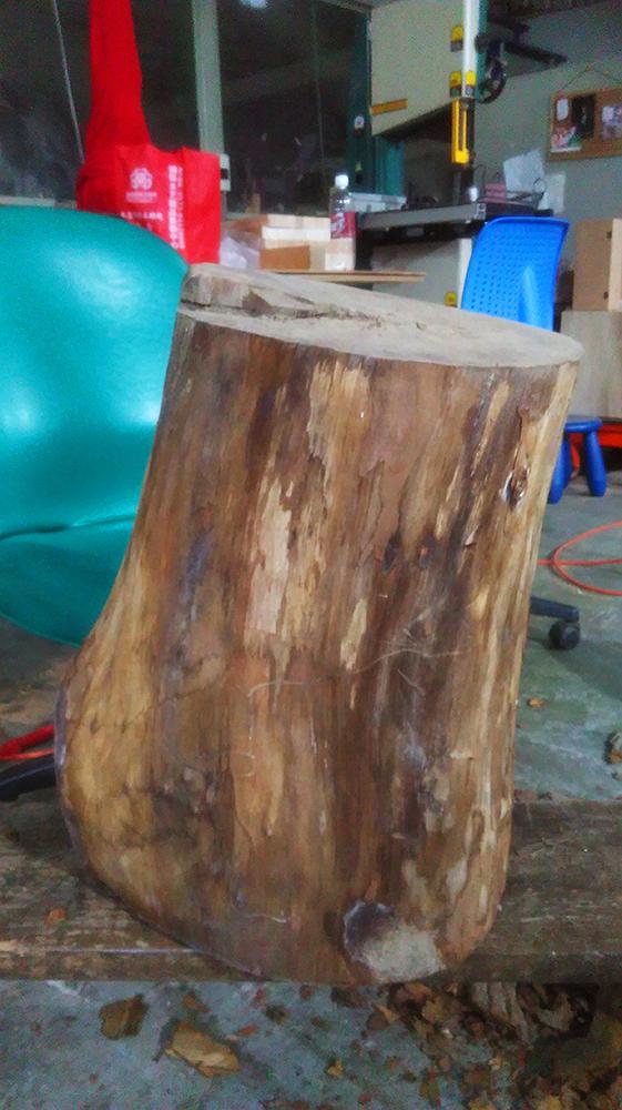 思暮月亮-雕刻過程01的封面圖