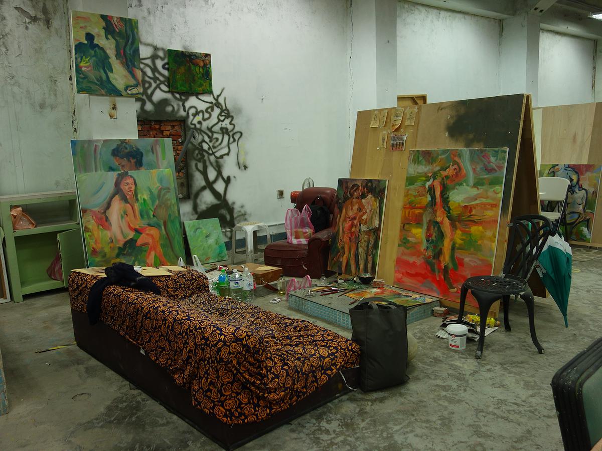 Illusion of all kind of love :The Modernity that come to our contemporary life's Cover