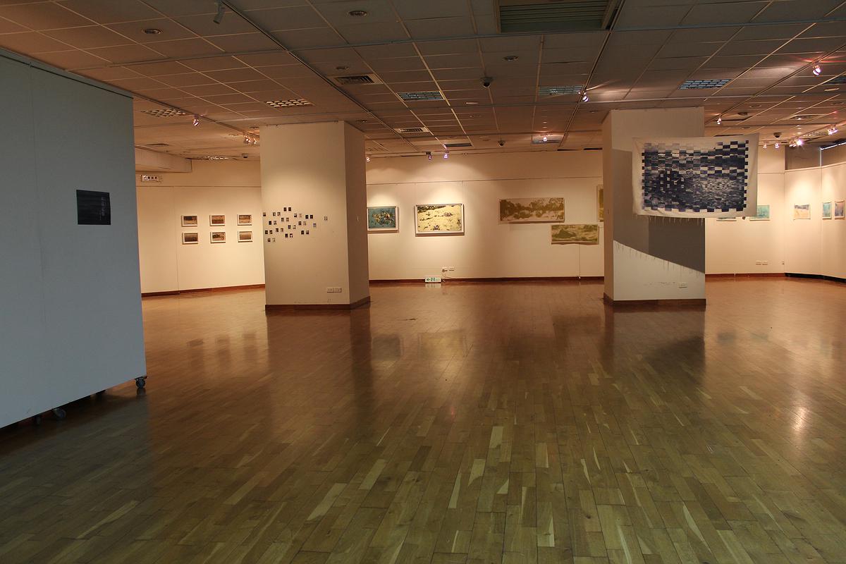 The Memories and Imaginations Triggered by Daily Photographs - Study of Yu-Jou Wu’s Art Works's Cover