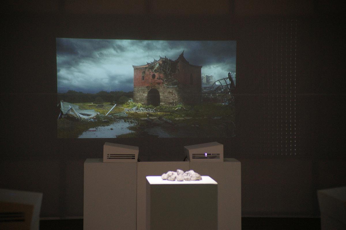 The Disseminated Memory: On the Use of Augmented Reality Works on the Ruin Aesthetics's Cover
