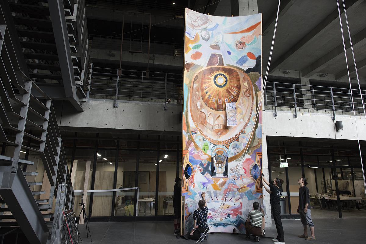 穹頂與幻象 : 揭示我們所背負的-4的封面圖