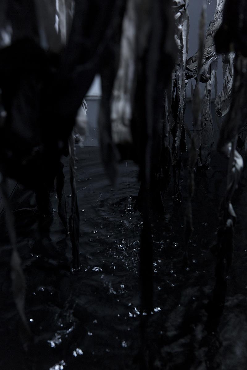 〈滲透〉，2019，作品局部。-4的封面圖