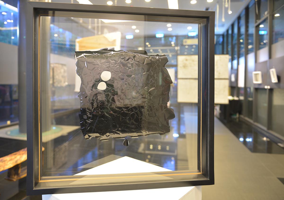 016_2014_懸置_01的封面圖