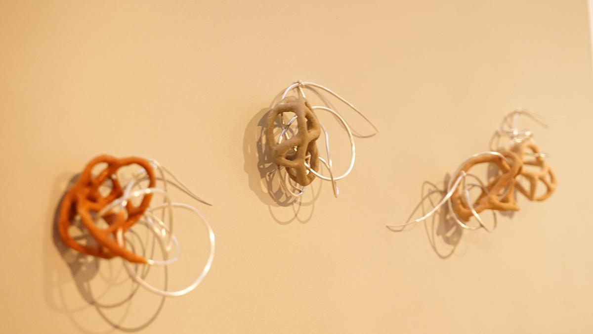 潛境－梁紫祺無胎體琺瑯創作論述-展覽照片-37的封面圖