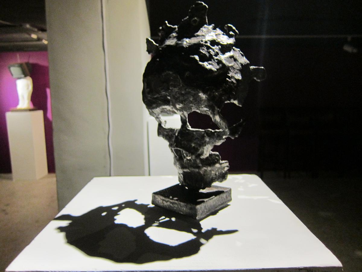A lostness feeling of sculpture in the era of technonology─Discourse on self creation by Sheng-Chiang Chou's Cover