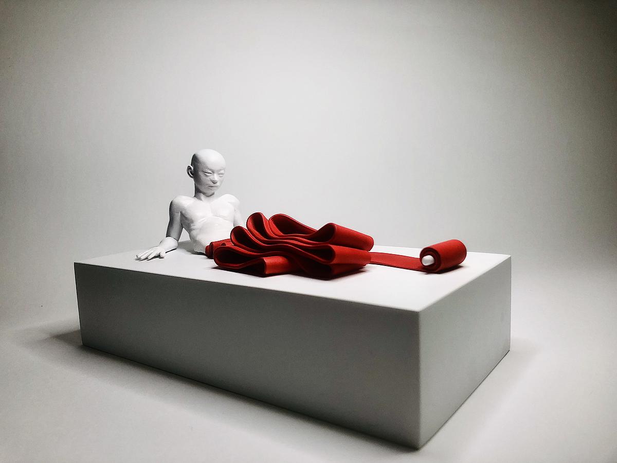 物件與人體相互關係的雕塑創作-3-14一匹布咁長的封面圖