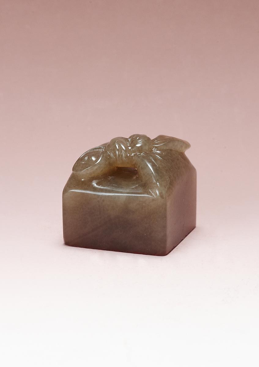 A STUDY OF SEAL KNOB STYLE's Cover