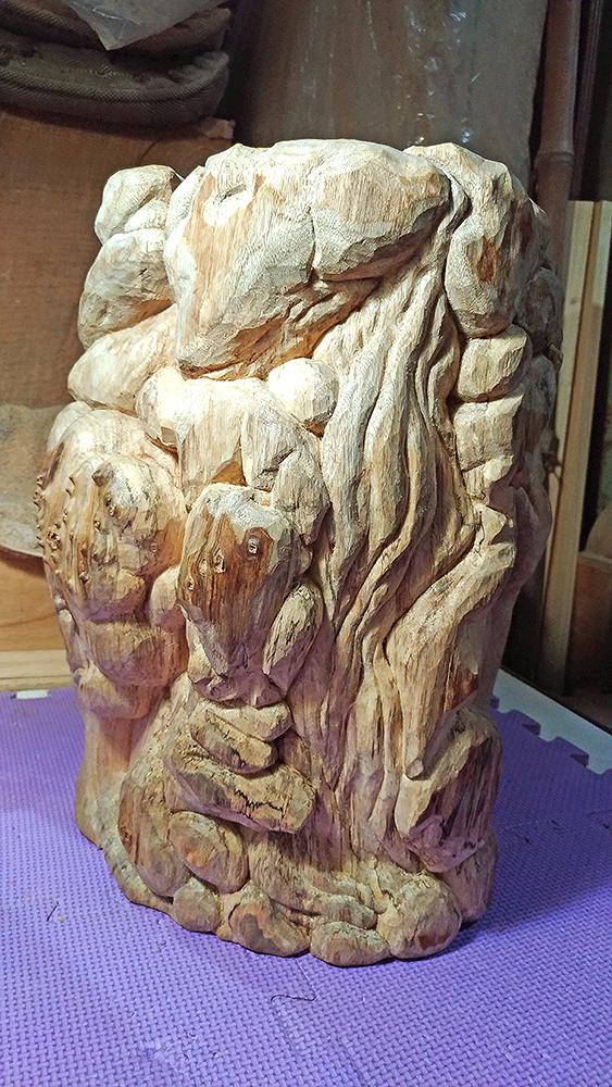 思暮月亮-雕刻過程16的封面圖