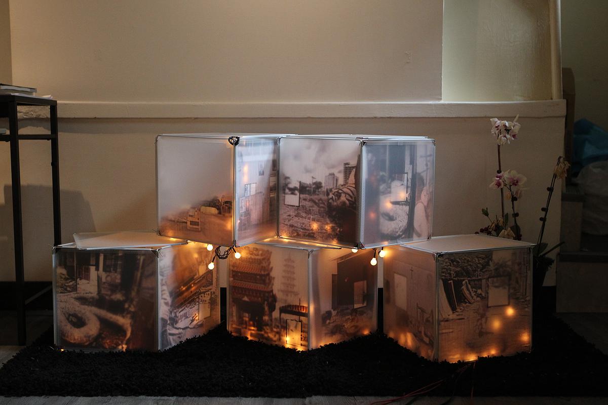 Scenery fade away-52's Cover