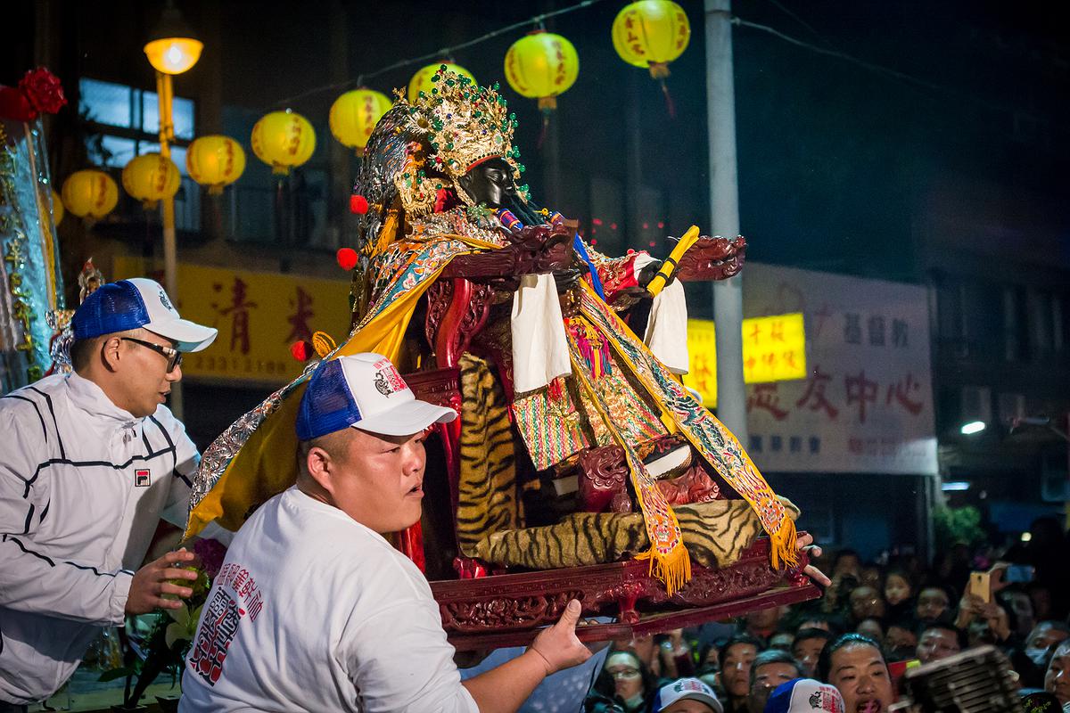 回鑾-19的封面圖