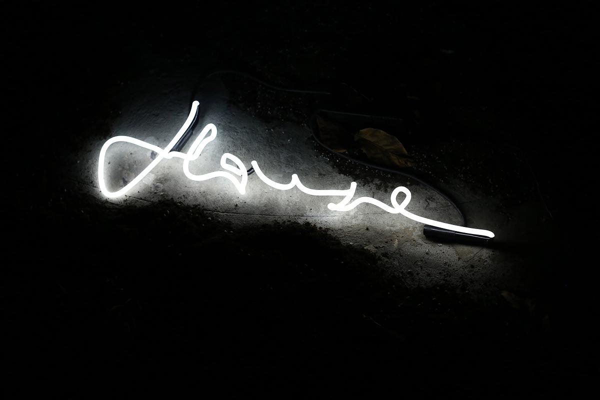 棲居詩學—梁家寧創作論述 《棲居詩》12的封面圖