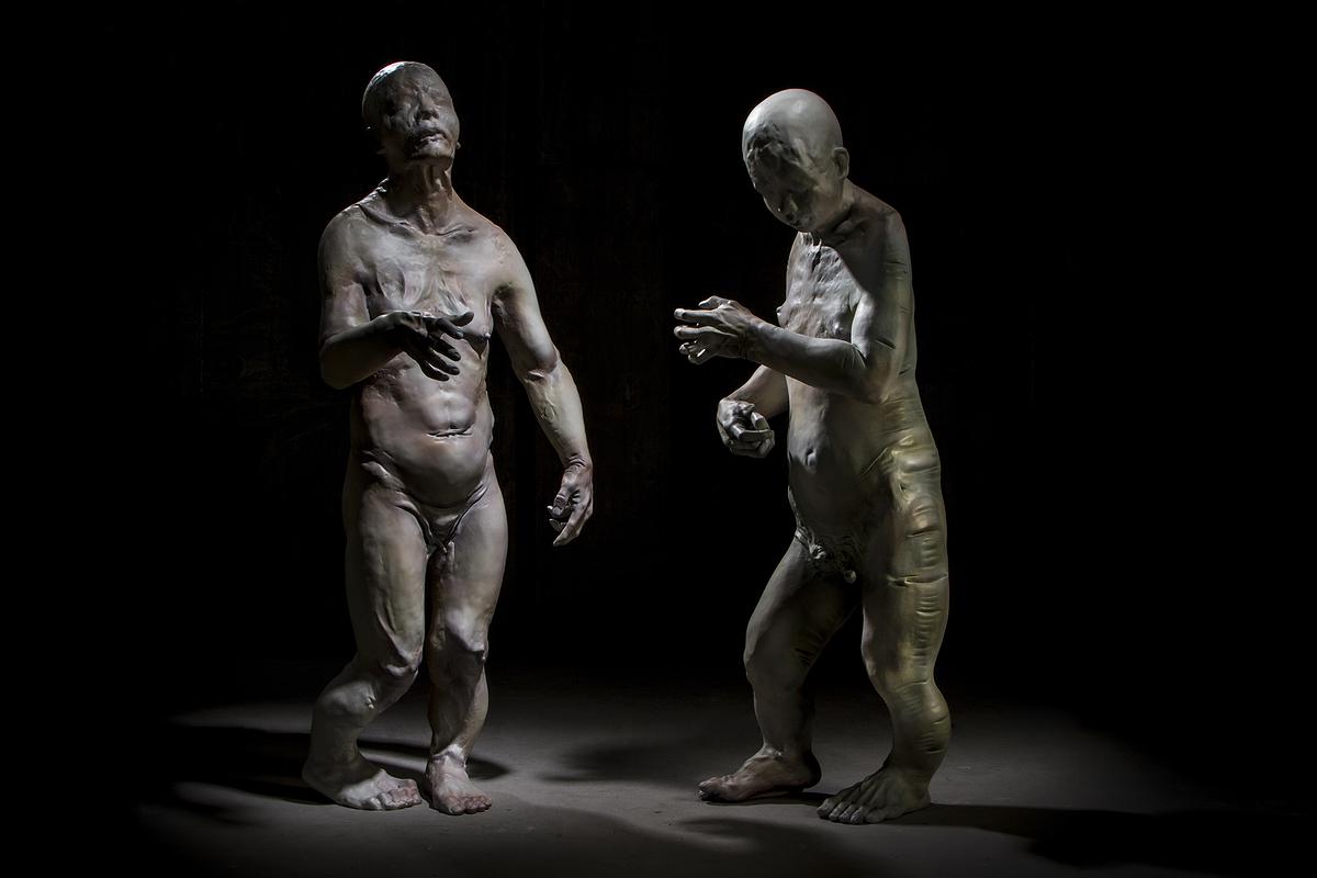 〈偽擬態〉，2016，FRP、油彩1的封面圖
