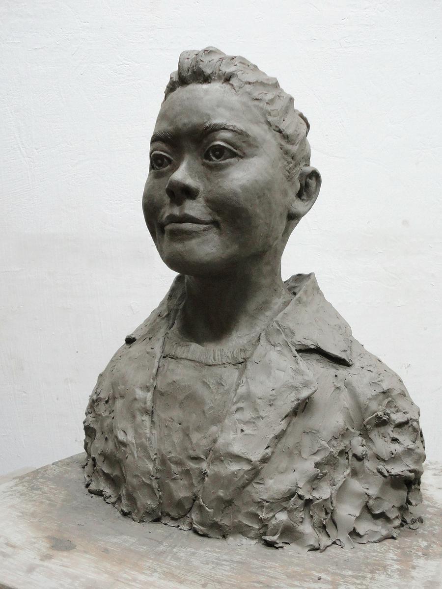 2011自塑像b的封面圖