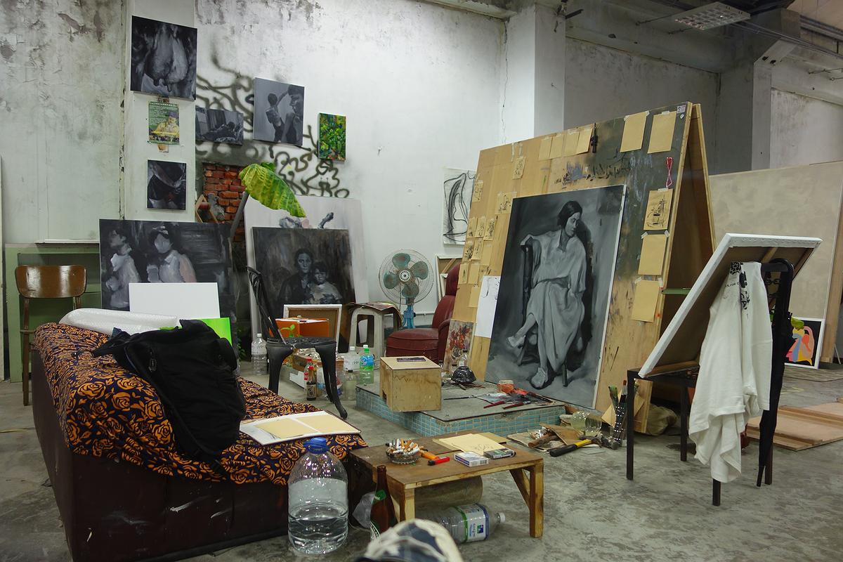 Illusion of all kind of love :The Modernity that come to our contemporary life's Cover