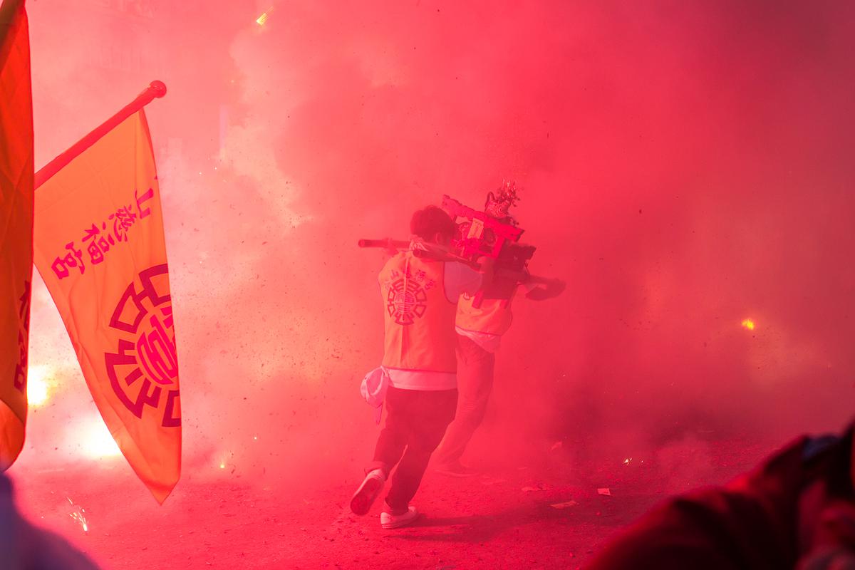 回鑾-4的封面圖