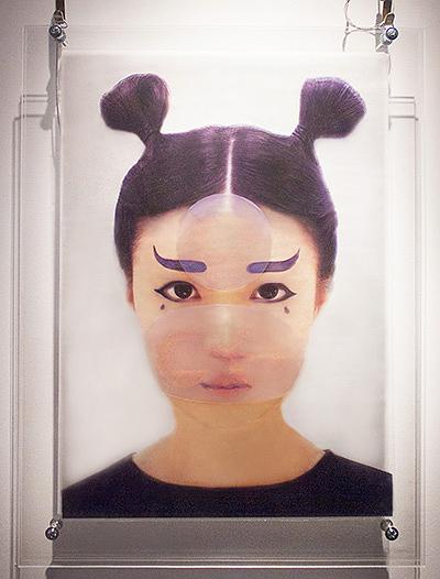 " The Lighting Face "-A Creative Project of Make-Up Art Combining with the Chinese Facial Painting and Greek Mythology's Cover