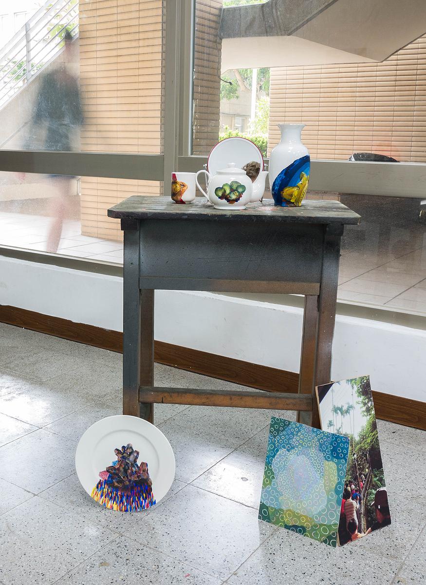 From the Mountains to the Sea: Walking Across Taiwan's Cover