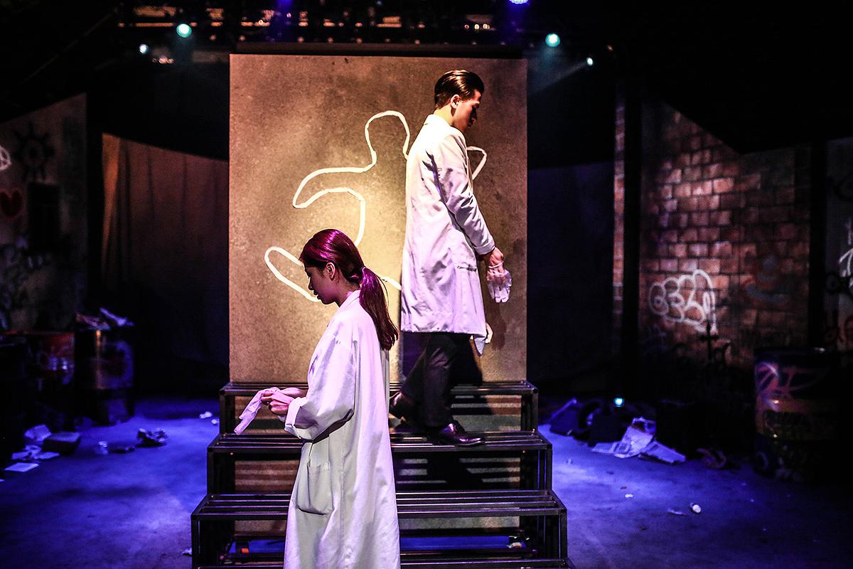 The Emotional Imagination of Color in Set Design-Take Lee Bonnes and Unschuld Set Design for Example's Cover