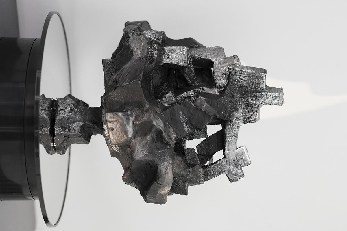 〈奇石雕塑02〉的封面圖