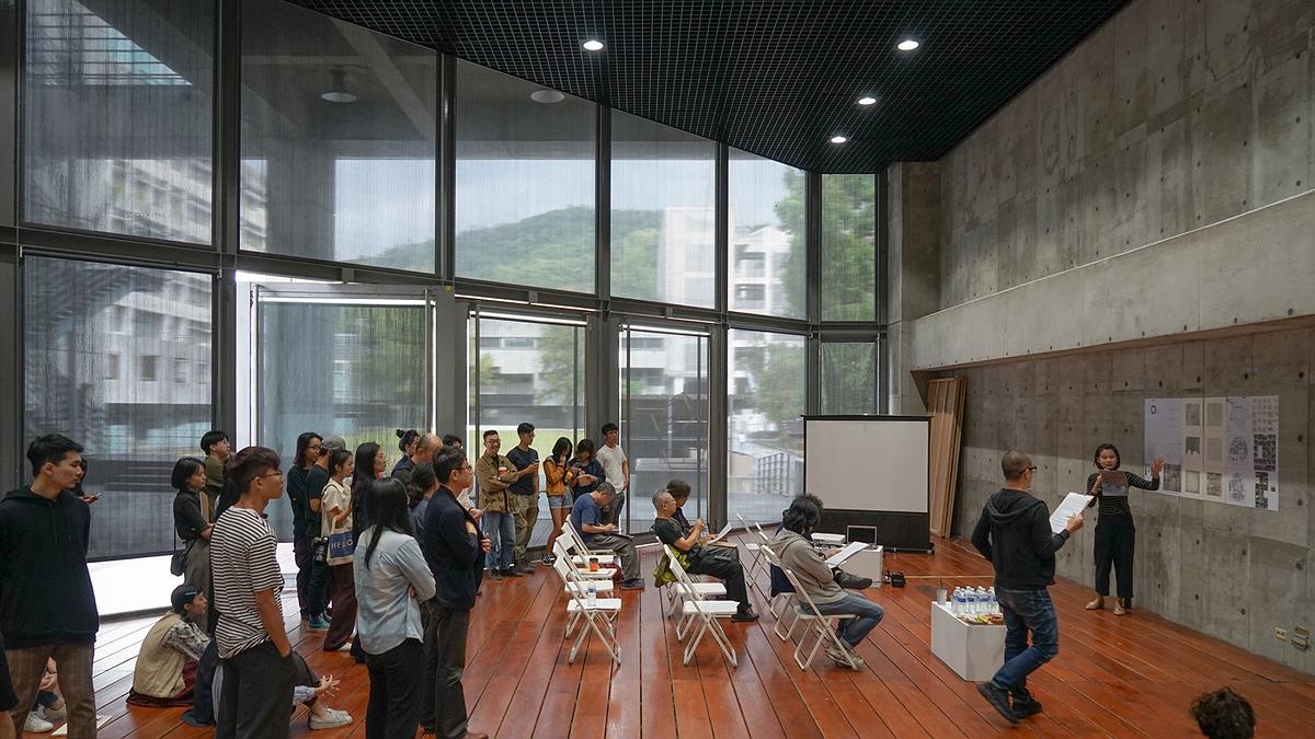 第 一次評圖-1.評圖現場的封面圖