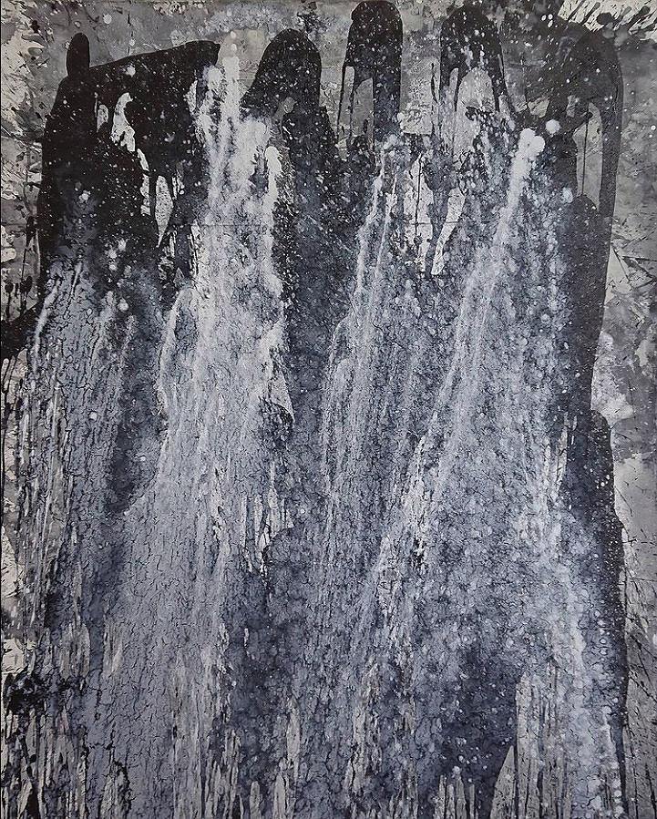 水簾懸掛的封面圖