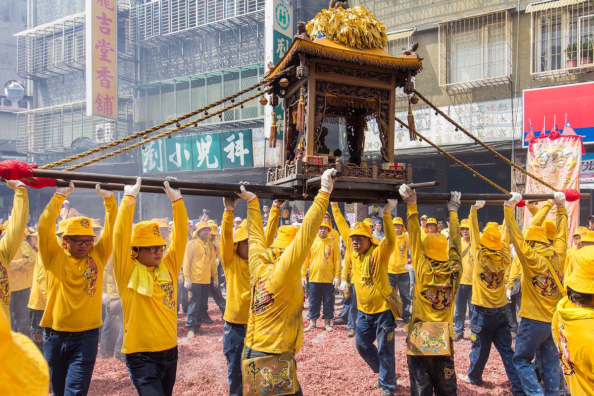 出鑾-19的封面圖