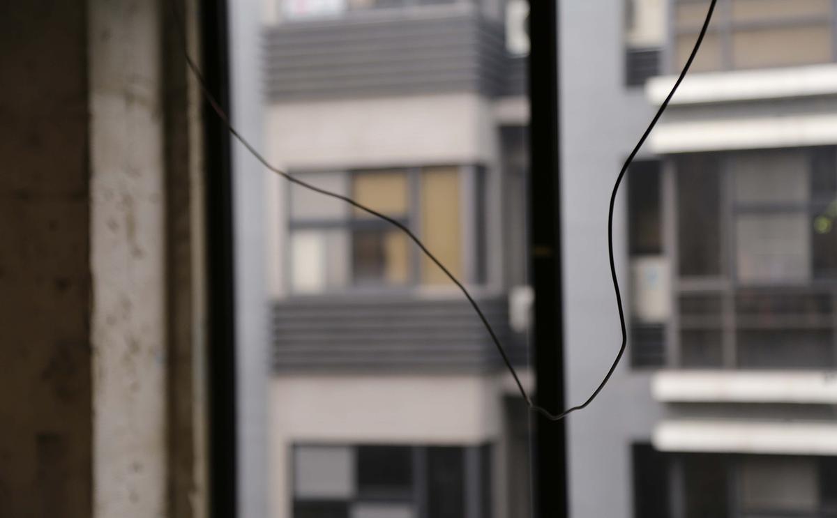 棲居詩學—梁家寧創作論述 《棲居詩》10的封面圖