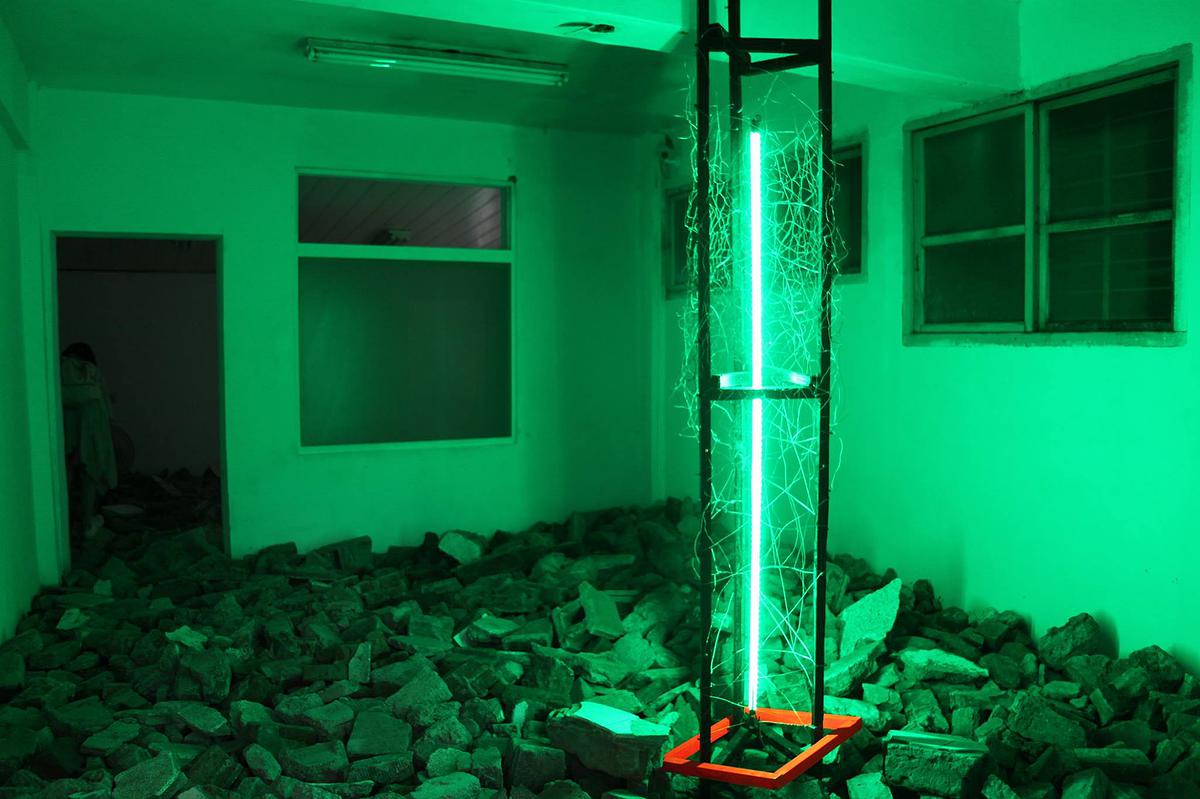 突波衝撞——楊宗倫創作論文-14566233的封面圖