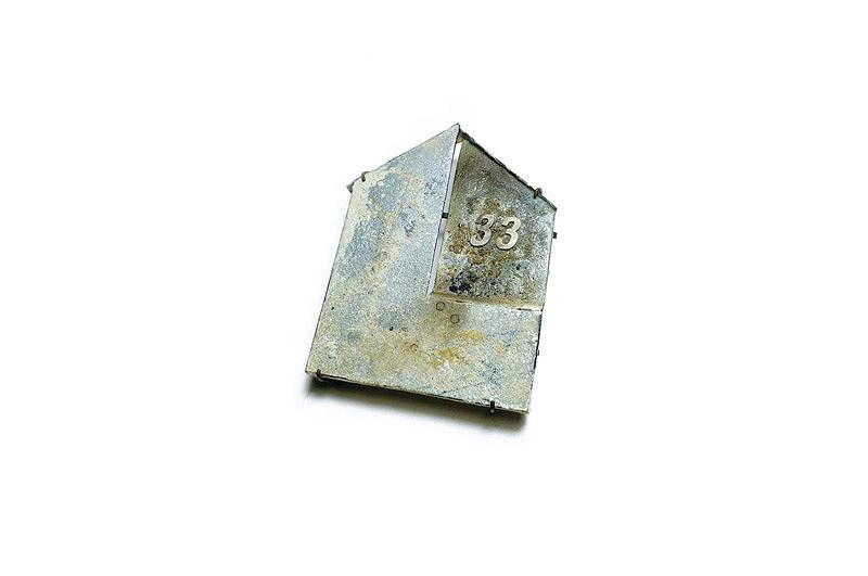 17.洪慈君-《住屋記憶的描繪-4》2022年的封面圖