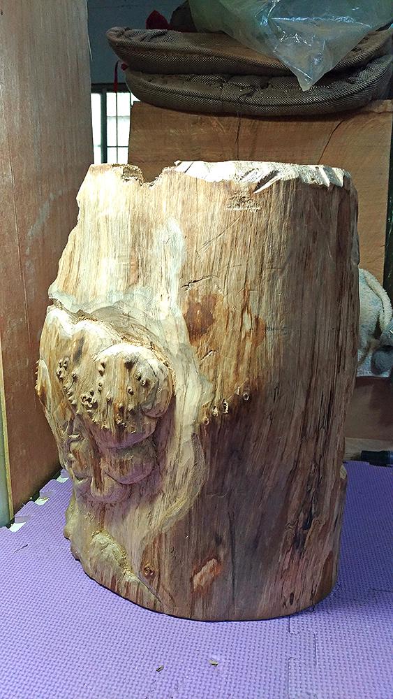 思暮月亮-雕刻過程14的封面圖